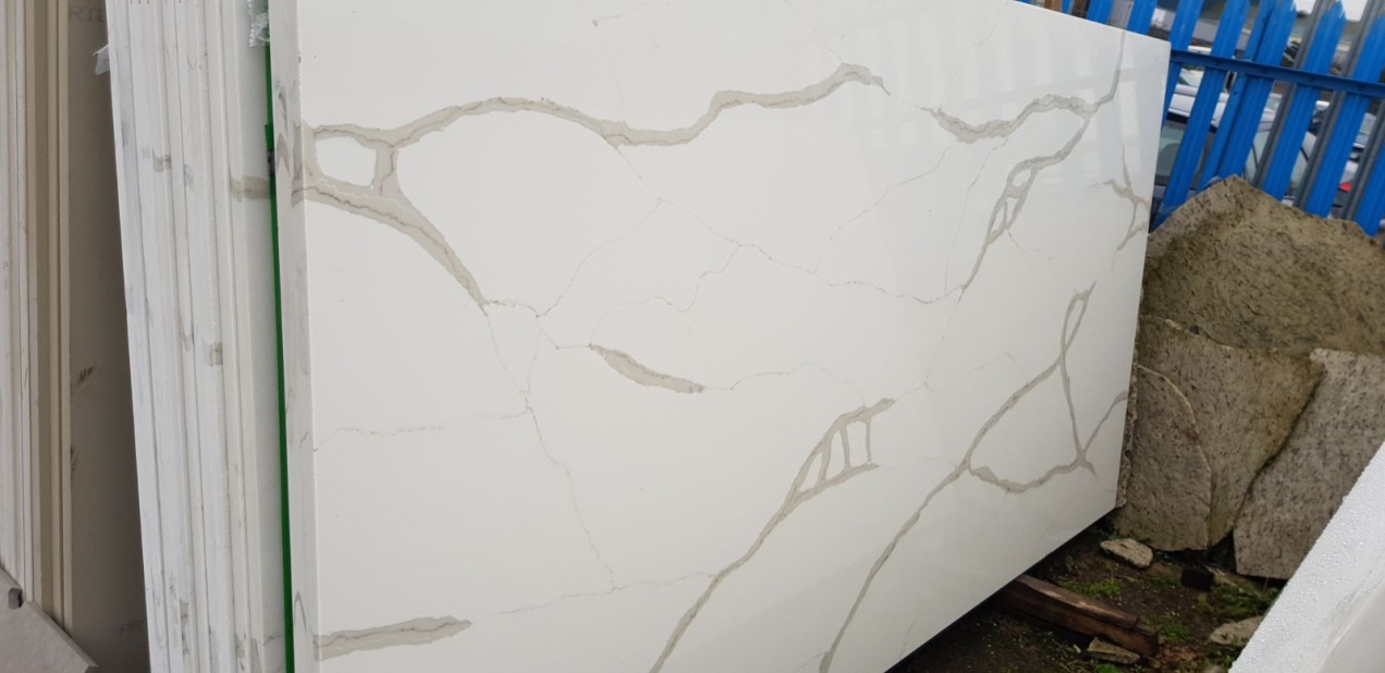 Calacatta Quartz CM83021024